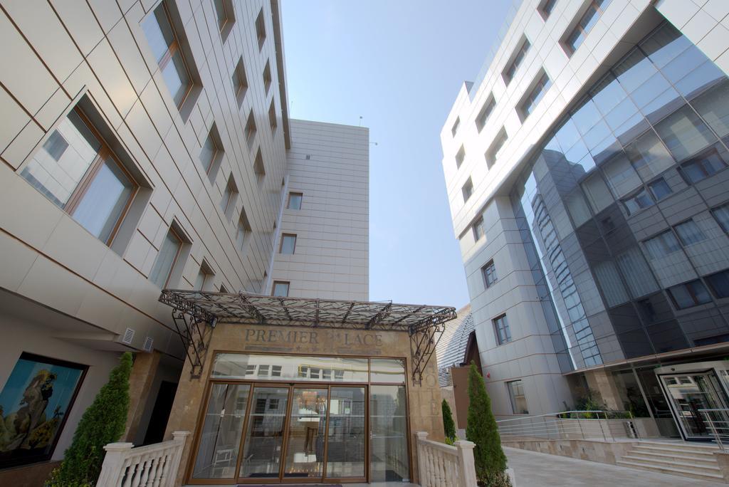 Premier Palace Spa Hotel Bucureşti Ngoại thất bức ảnh The main entrance of the hospital