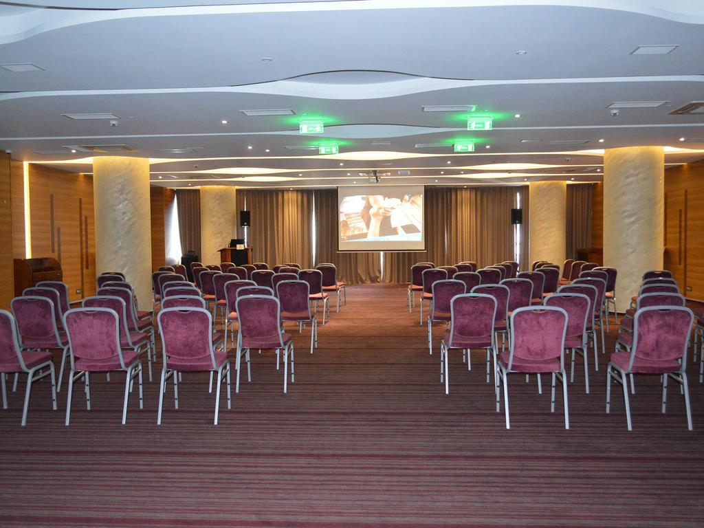 Premier Palace Spa Hotel Bucureşti Ngoại thất bức ảnh The conference room